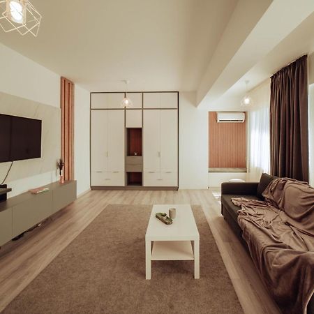Cozy Apartments - One Residence Iasi Ngoại thất bức ảnh