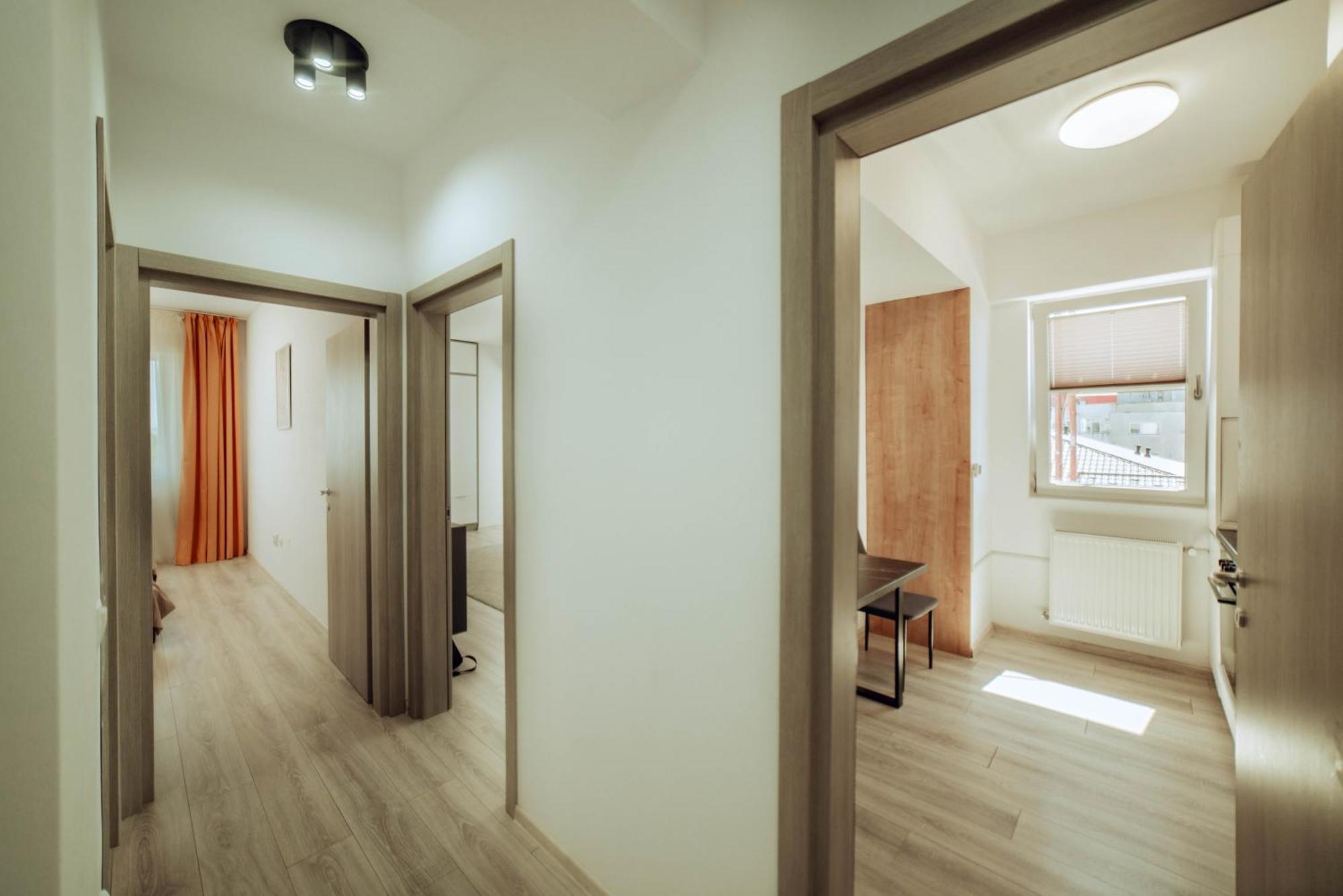 Cozy Apartments - One Residence Iasi Ngoại thất bức ảnh