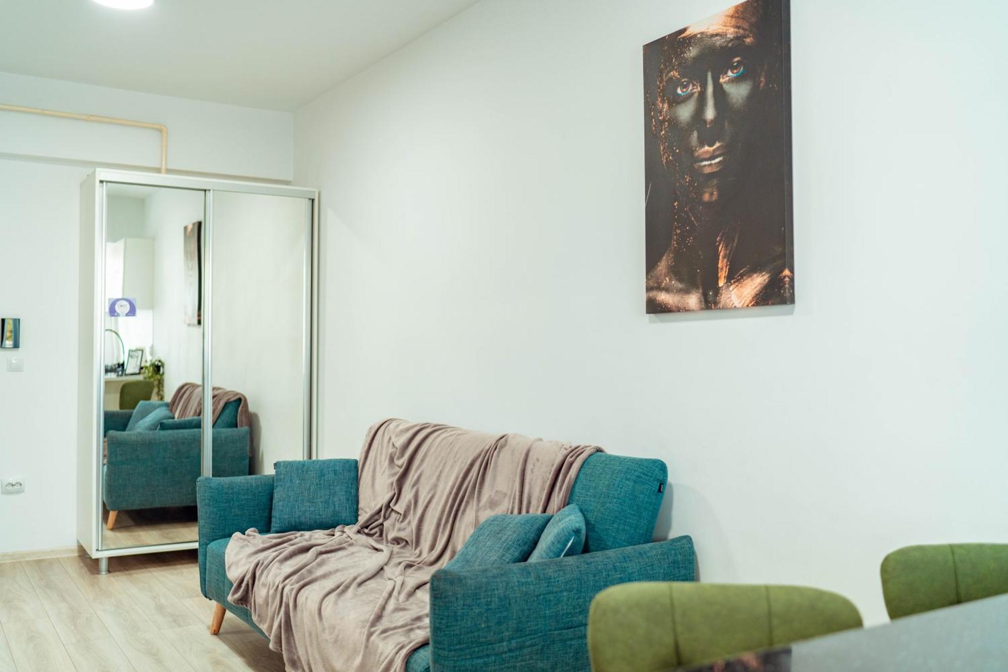 Cozy Apartments - One Residence Iasi Ngoại thất bức ảnh